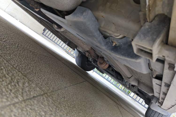 Used Land Rover Discovery Sport 2016 2.0T SE Chassis Rear Right