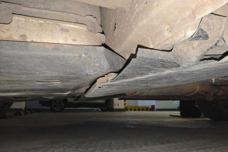 Used Land Rover Discovery Sport 2016 2.0T SE Chassis Rear Right