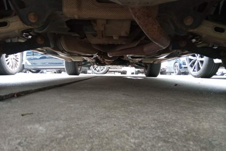 Used Land Rover Discovery Sport 2016 2.0T SE Chassis Rear
