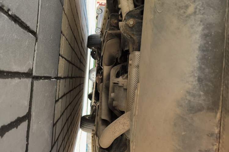 Used Land Rover Discovery Sport 2016 2.0T SE Chassis Rear