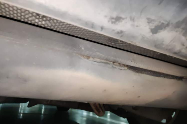 Used Land Rover Discovery Sport 2016 2.0T SE Chassis Rear