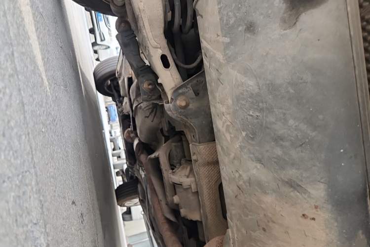 Used Land Rover Discovery Sport 2016 2.0T SE Chassis Rear