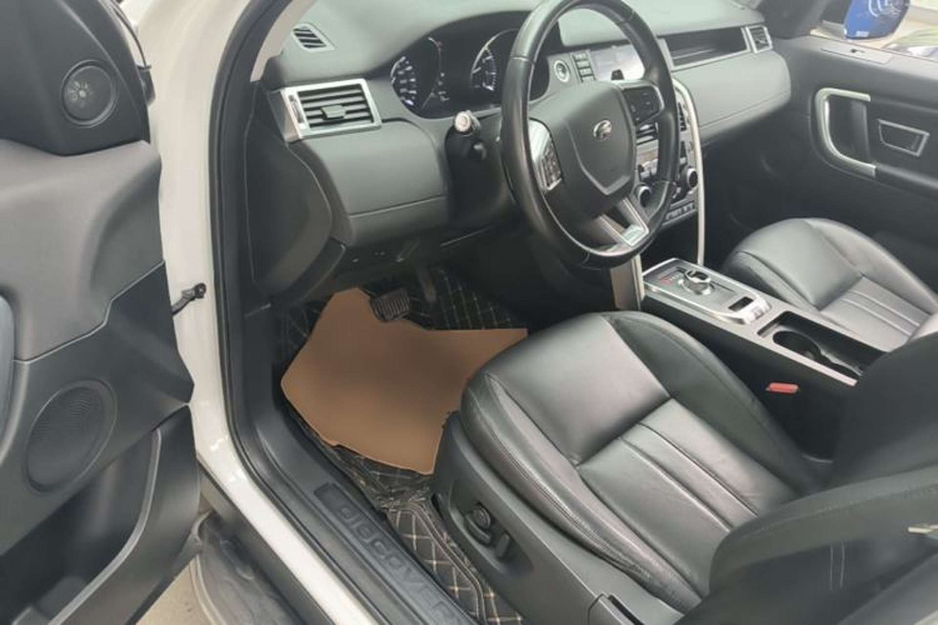 Used Land Rover Discovery Sport 2016 2.0T HSE Driver Seat