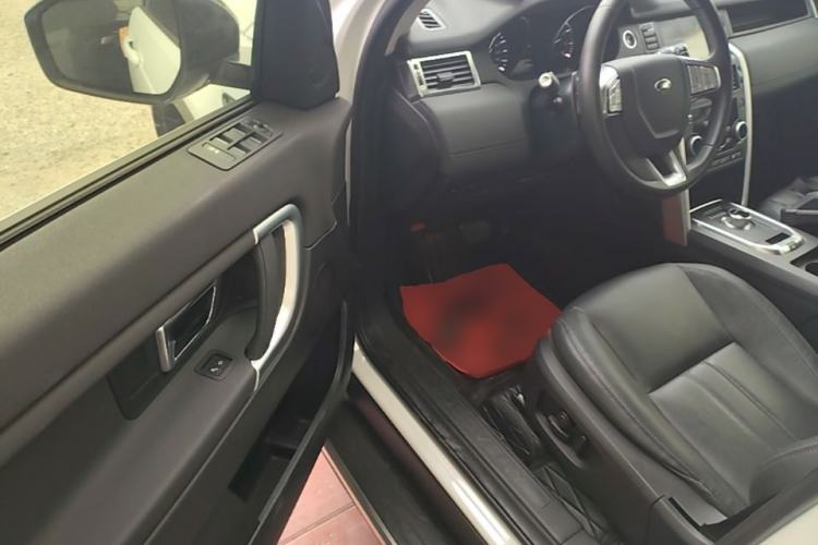 Used Land Rover Discovery Sport 2016 2.0T SE Driver Seat