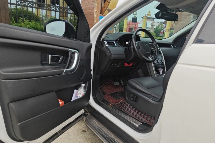 Used Land Rover Discovery Sport 2016 2.0T SE Driver Seat