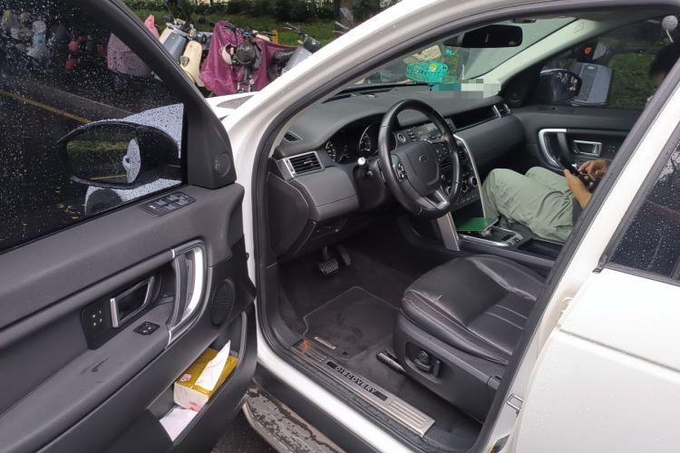Used Land Rover Discovery Sport 2016 2.0T HSE Driver Seat