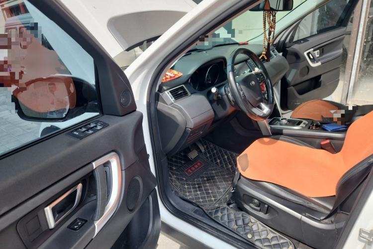 Used Land Rover Discovery Sport 2016 2.0T SE Driver Seat