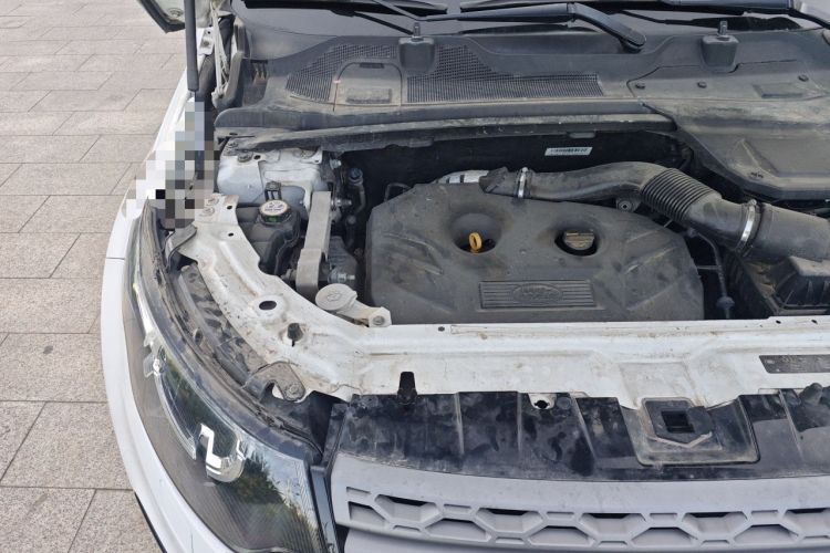 Used Land Rover Discovery Sport 2016 2.0T S Engine Bay Right