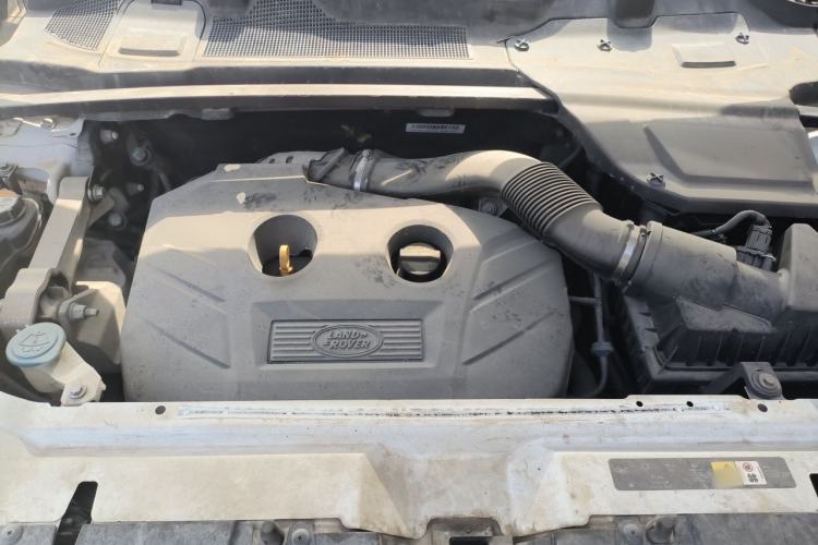 Used Land Rover Discovery Sport 2016 2.0T SE Engine Bay