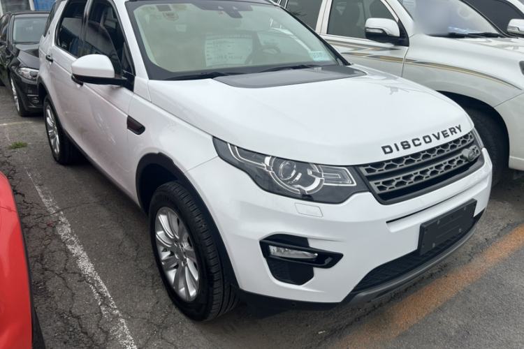 Used Land Rover Discovery Sport 2016 2.0T SE Exterior 2