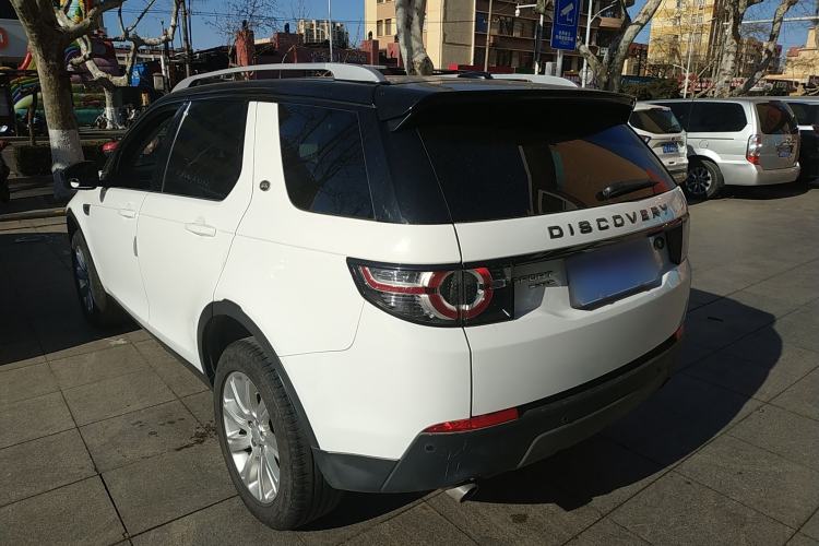 Used Land Rover Discovery Sport 2016 2.0T SE Exterior 2