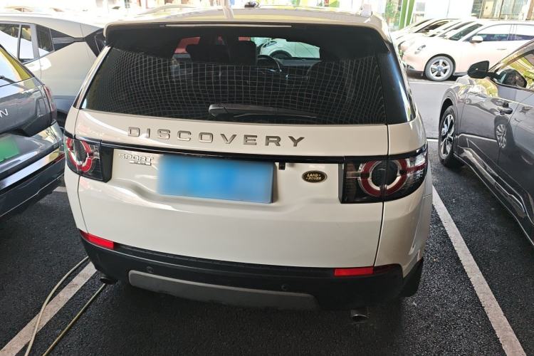 Used Land Rover Discovery Sport 2016 2.0T SE Exterior 3