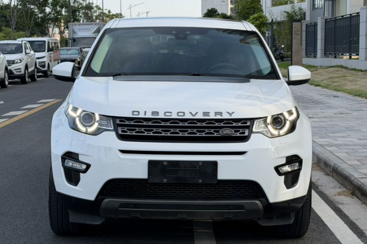 Used Land Rover Discovery Sport 2016 2.0T SE Exterior 4