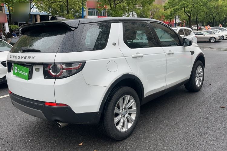 Used Land Rover Discovery Sport 2016 2.0T SE Exterior 4