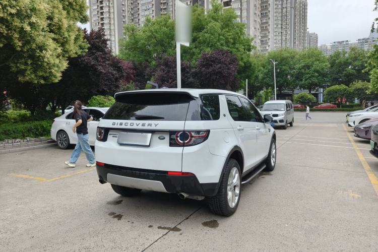 Used Land Rover Discovery Sport 2016 2.0T HSE Exterior 4