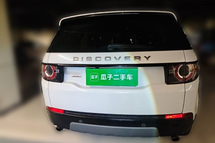 Used Land Rover Discovery Sport 2016 2.0T SE Exterior 4