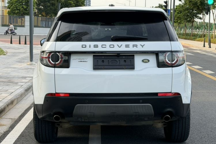 Used Land Rover Discovery Sport 2016 2.0T SE Exterior 5