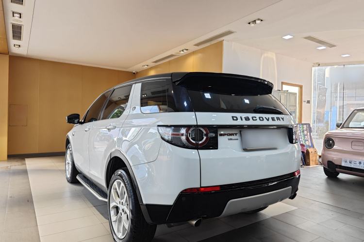 Used Land Rover Discovery Sport 2016 2.0T HSE Exterior 5