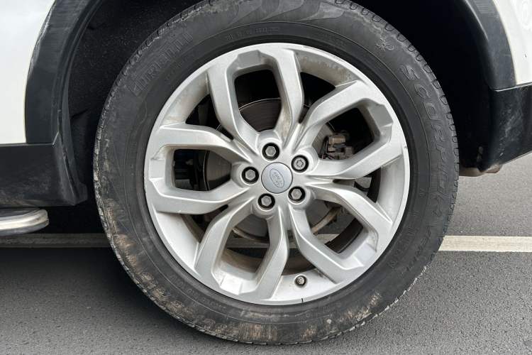 Used Land Rover Discovery Sport 2016 2.0T HSE Exterior 6
