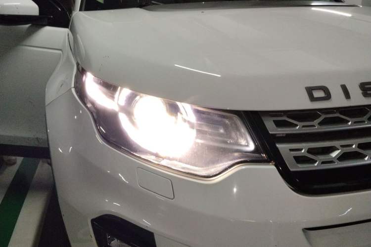 Used Land Rover Discovery Sport 2016 2.0T HSE Exterior 6