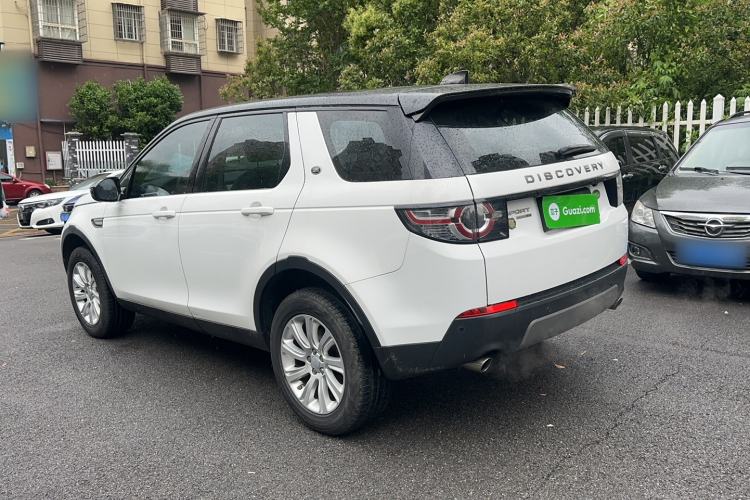 Used Land Rover Discovery Sport 2016 2.0T SE Exterior 6