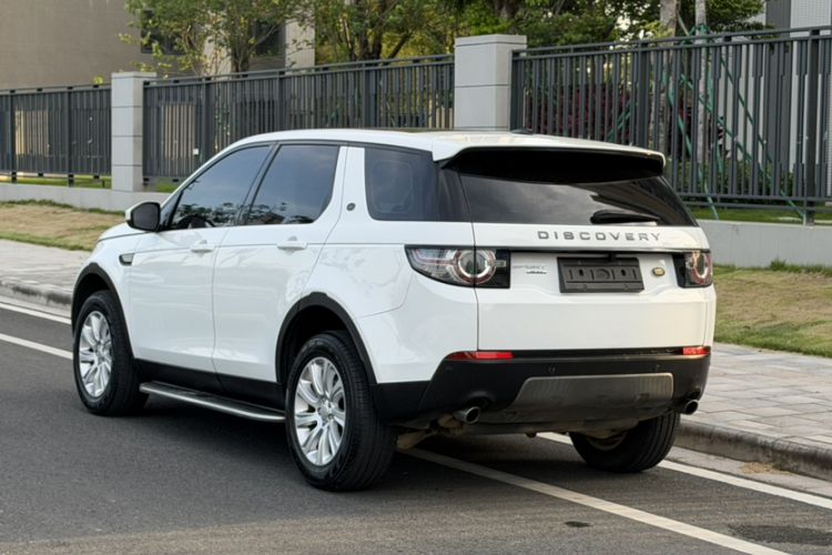 Used Land Rover Discovery Sport 2016 2.0T SE Exterior 7