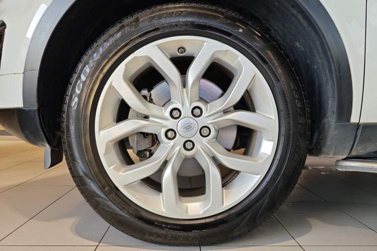 Used Land Rover Discovery Sport 2016 2.0T HSE Exterior 7