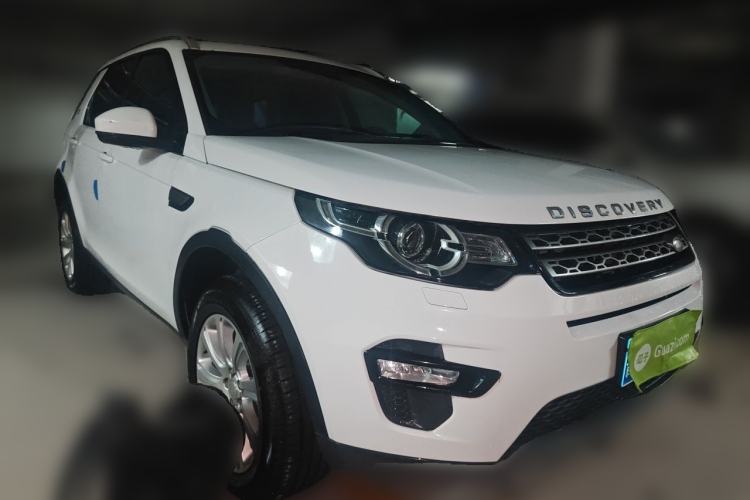 Used Land Rover Discovery Sport 2016 2.0T SE Front Right 45 Deg