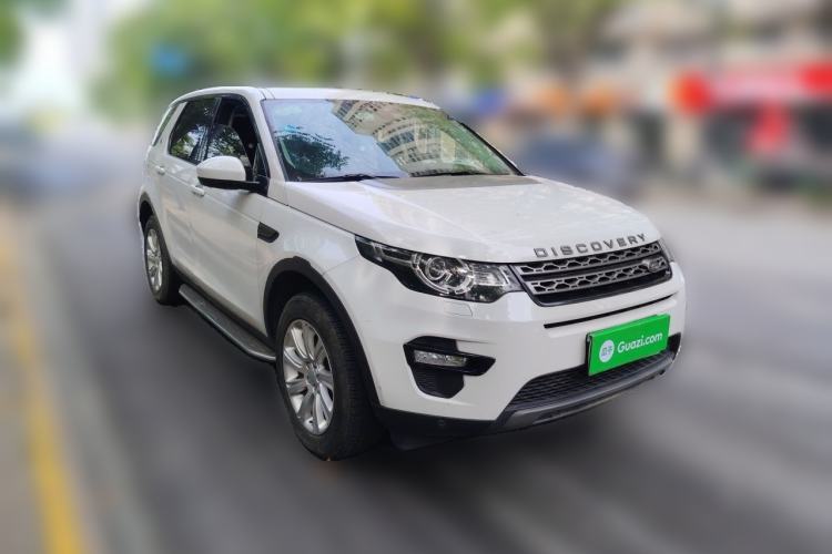 Used Land Rover Discovery Sport 2016 2.0T SE Front Right 45 Deg