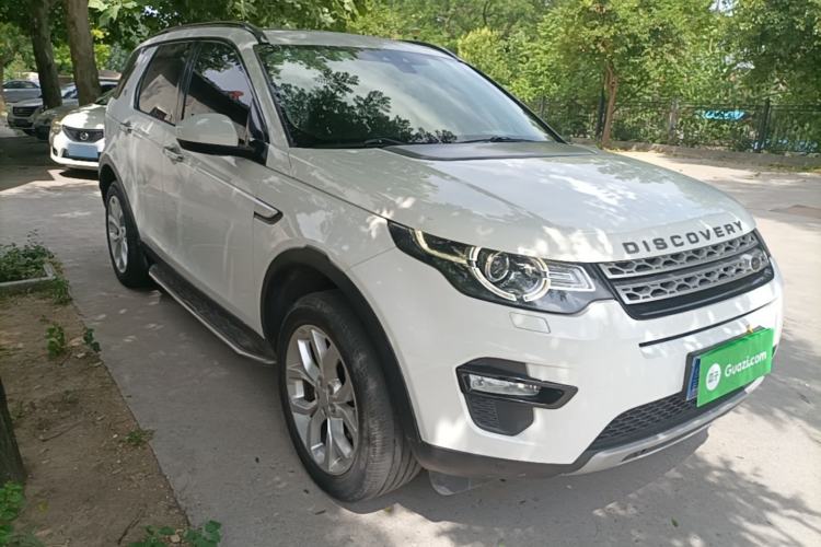 Used Land Rover Discovery Sport 2016 2.0T HSE Front Right 45 Deg