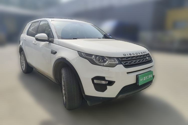 Used Land Rover Discovery Sport 2016 2.0T SE Front Right 45 Deg