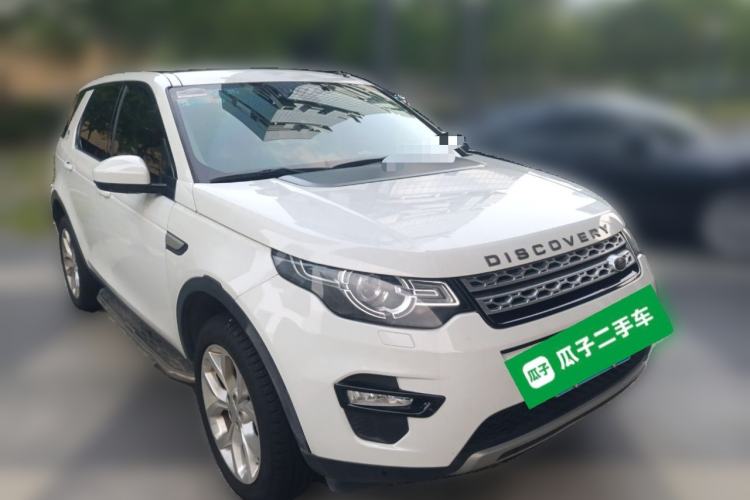 Used Land Rover Discovery Sport 2016 2.0T HSE Front Right 45 Deg