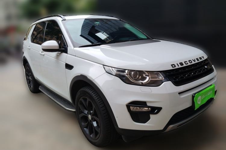 Used Land Rover Discovery Sport 2016 2.0T HSE Front Right 45 Deg