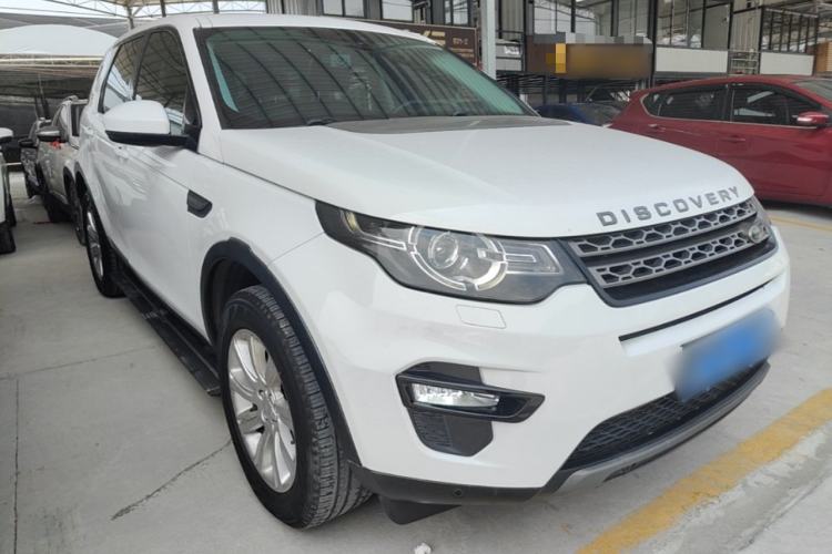 Used Land Rover Discovery Sport 2016 2.0T SE Front Right 45 Deg