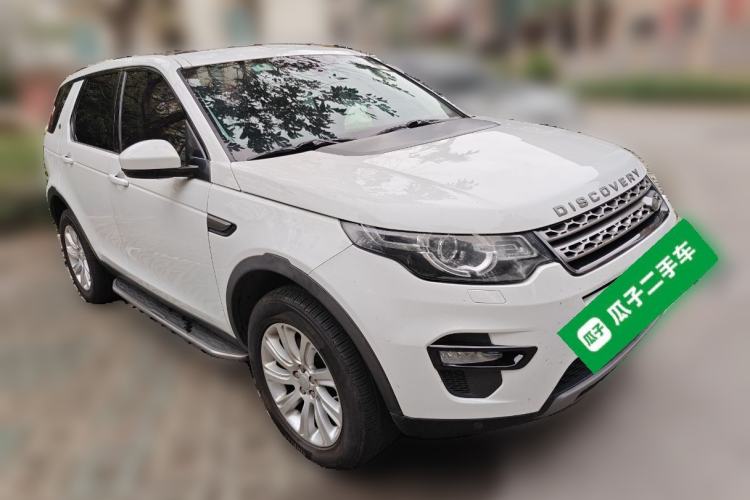 Used Land Rover Discovery Sport 2016 2.0T SE Front Right 45 Deg