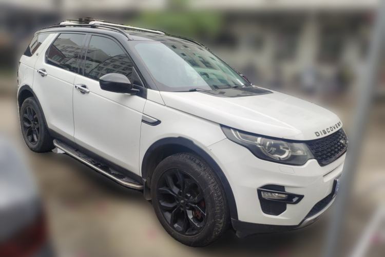 Used Land Rover Discovery Sport 2016 2.0T HSE Front Right 45 Deg