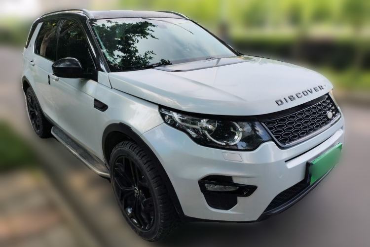 Used Land Rover Discovery Sport 2016 2.0T S Front Right 45 Deg