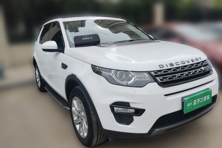 Used Land Rover Discovery Sport 2016 2.0T SE Front Right 45 Deg