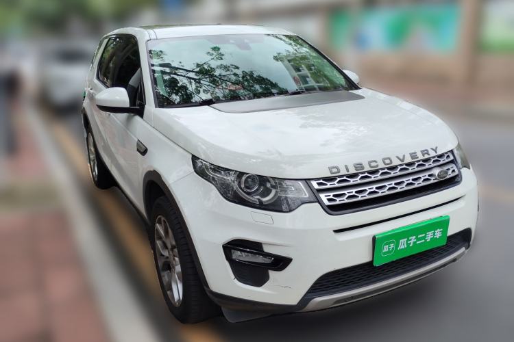 Used Land Rover Discovery Sport 2016 2.0T HSE Front Right 45 Deg