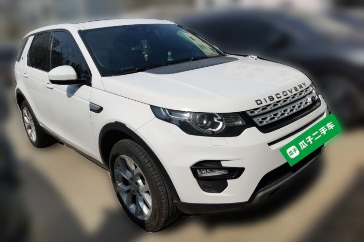 Used Land Rover Discovery Sport 2016 2.0T HSE Front Right 45 Deg