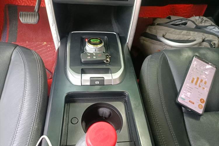 Used Land Rover Discovery Sport 2016 2.0T HSE Gear Lever