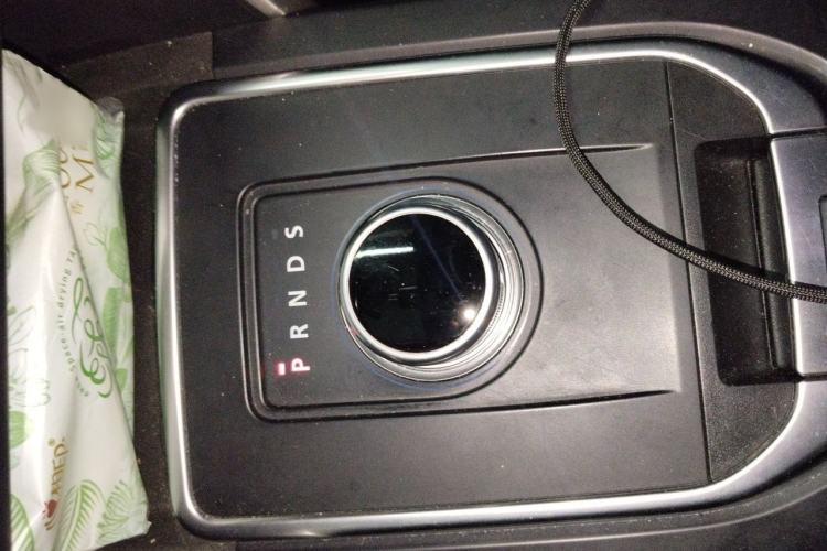 Used Land Rover Discovery Sport 2016 2.0T HSE Gear Lever