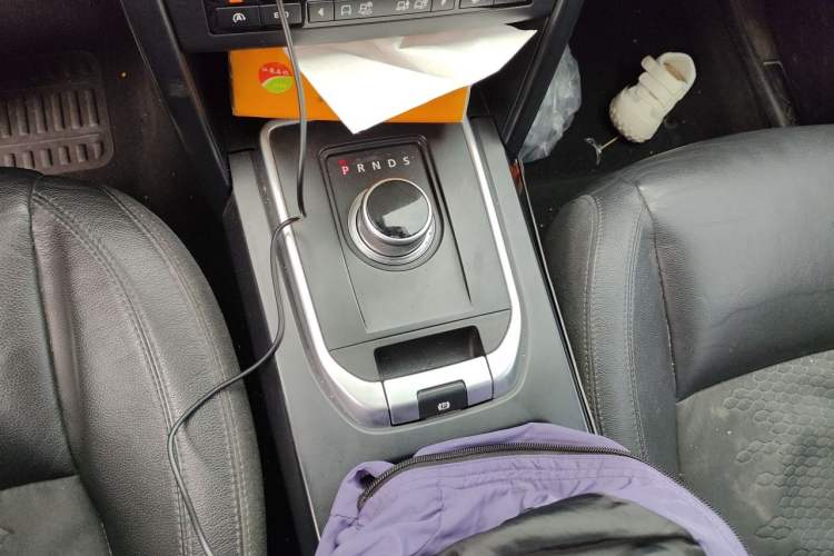 Used Land Rover Discovery Sport 2016 2.0T S Gear Lever