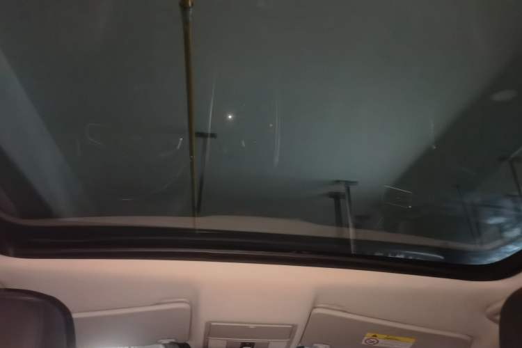 Used Land Rover Discovery Sport 2016 2.0T SE Headliner