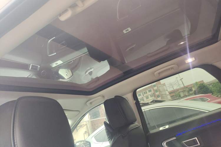 Used Land Rover Discovery Sport 2016 2.0T HSE Headliner