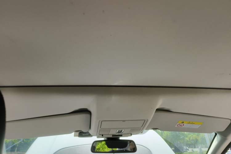 Used Land Rover Discovery Sport 2016 2.0T SE Headliner