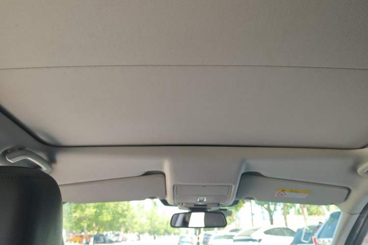 Used Land Rover Discovery Sport 2016 2.0T SE Headliner