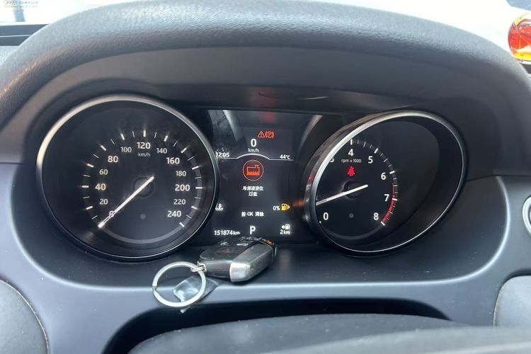 Used Land Rover Discovery Sport 2016 2.0T SE Instrument Cluster