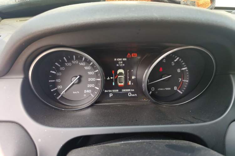 Used Land Rover Discovery Sport 2016 2.0T SE Instrument Cluster