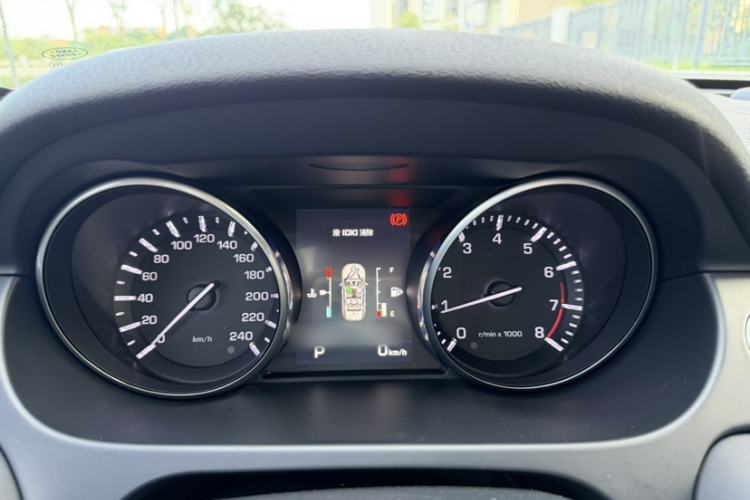 Used Land Rover Discovery Sport 2016 2.0T SE Instrument Cluster